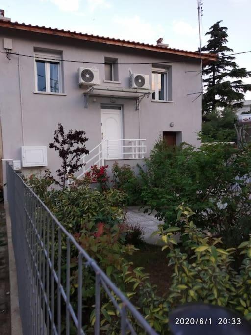 Anadora 2: Hospitable Stone House With Yard Apartamento Alexandroupoli Exterior foto