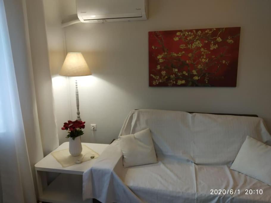 Anadora 2: Hospitable Stone House With Yard Apartamento Alexandroupoli Exterior foto