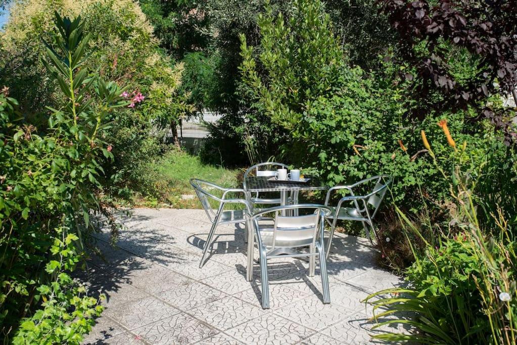 Anadora 2: Hospitable Stone House With Yard Apartamento Alexandroupoli Exterior foto