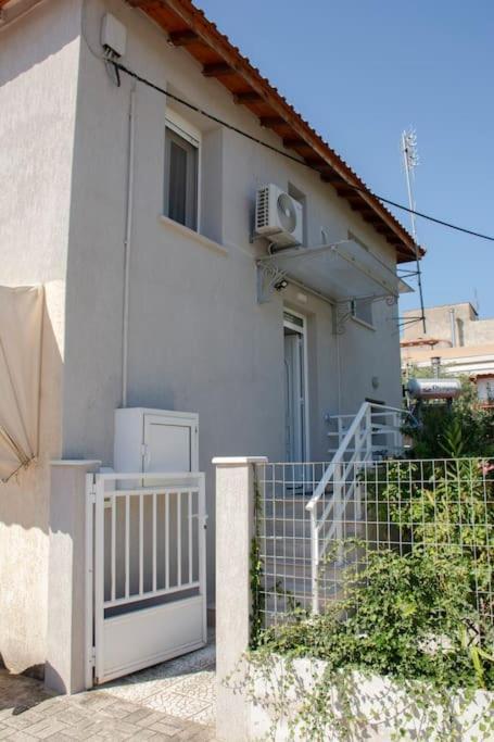 Anadora 2: Hospitable Stone House With Yard Apartamento Alexandroupoli Exterior foto